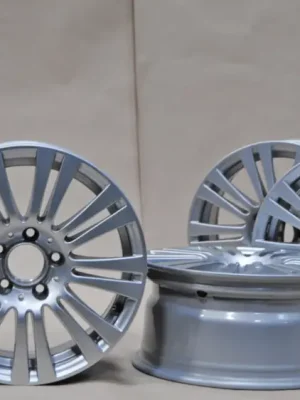 Vysoce Kvalitní ALU disk MERCEDES BENZ E-Klasse A207 C207 W207 7,5Jx16 5/112 ET45 (DEMO)
