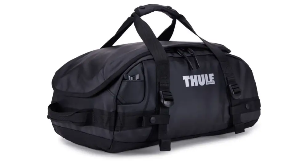 Thule Chasm S sportovní taška 30 L TDSD301 - černá Nejlepší Volba